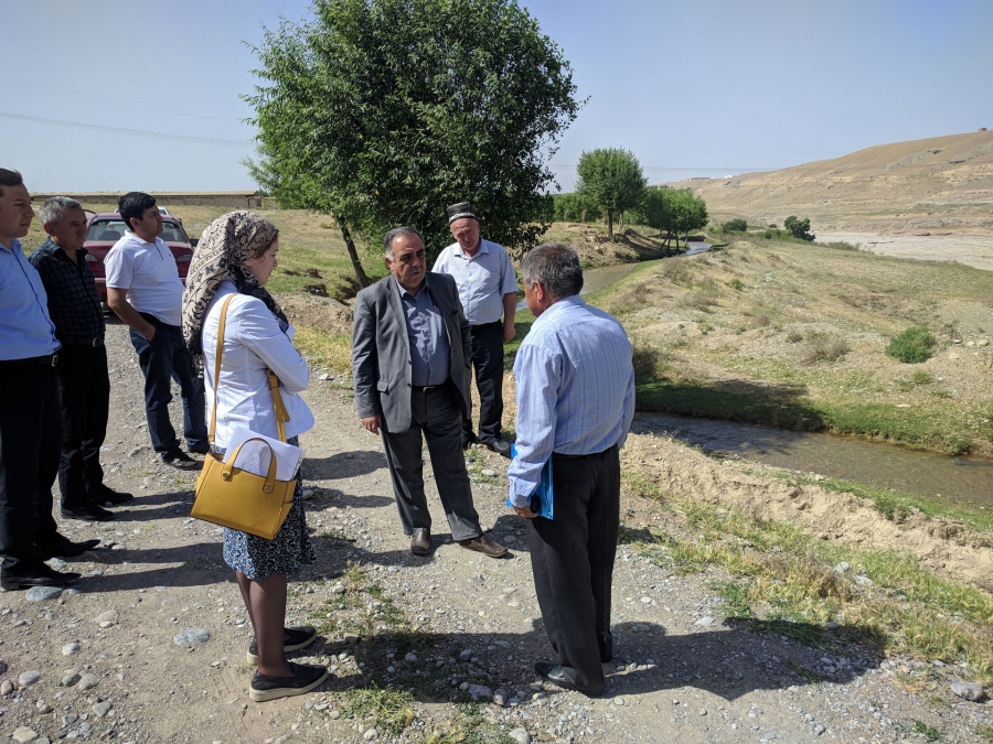 Первые встречи проекта «Вода, образование и сотрудничество» на Таджикской стороне реки Исфана