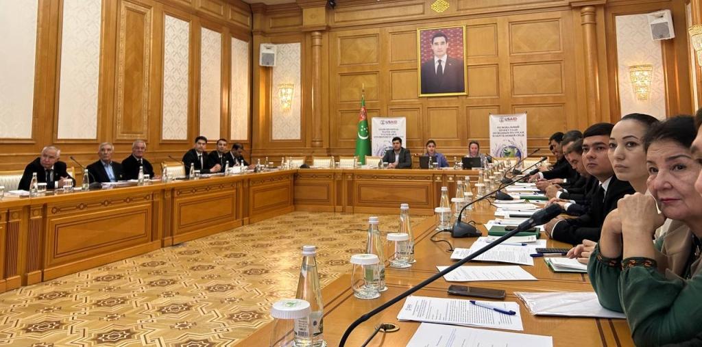 Seminar on the Implementation of Video Lessons and Textbook on Water Resources Management Held in Ashgabat