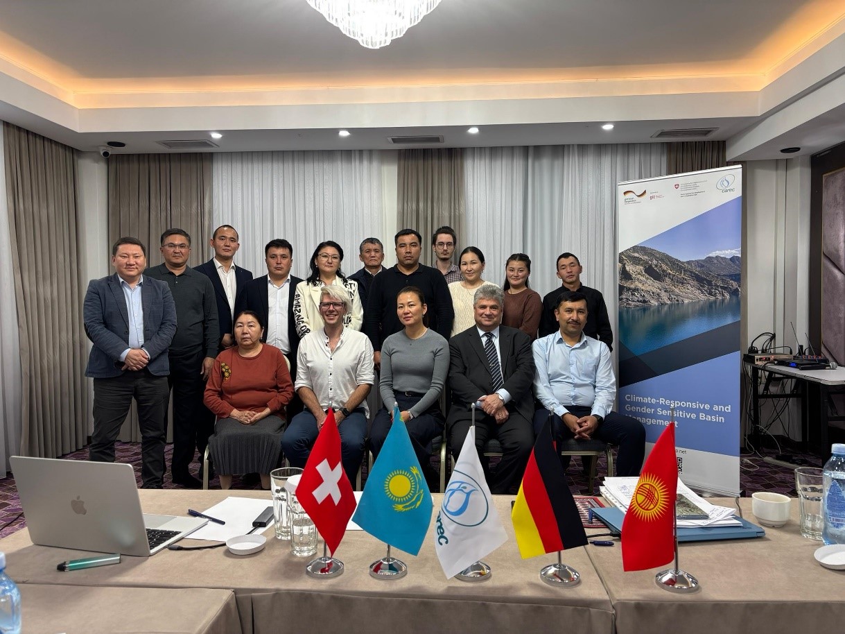 Specialists from basin organizations of Kyrgyzstan and Kazakhstan bilaterally met at a transboundary training in Bishkek.