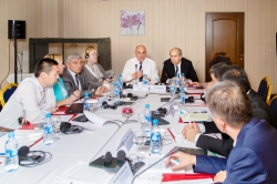 Усиление сотрудничества с парламентариями и дипломатами  стран Центральной Азии